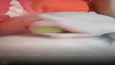 Bokep Live Indo Zhu Ange Goyang Hot Di Kamar poster